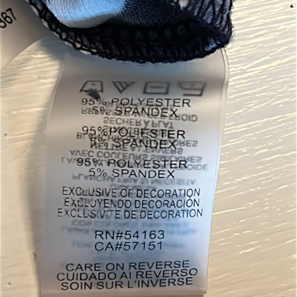 Calvin Klein sleeveless blue and white top with zipper accents, size medium. - Picture 6 of 6